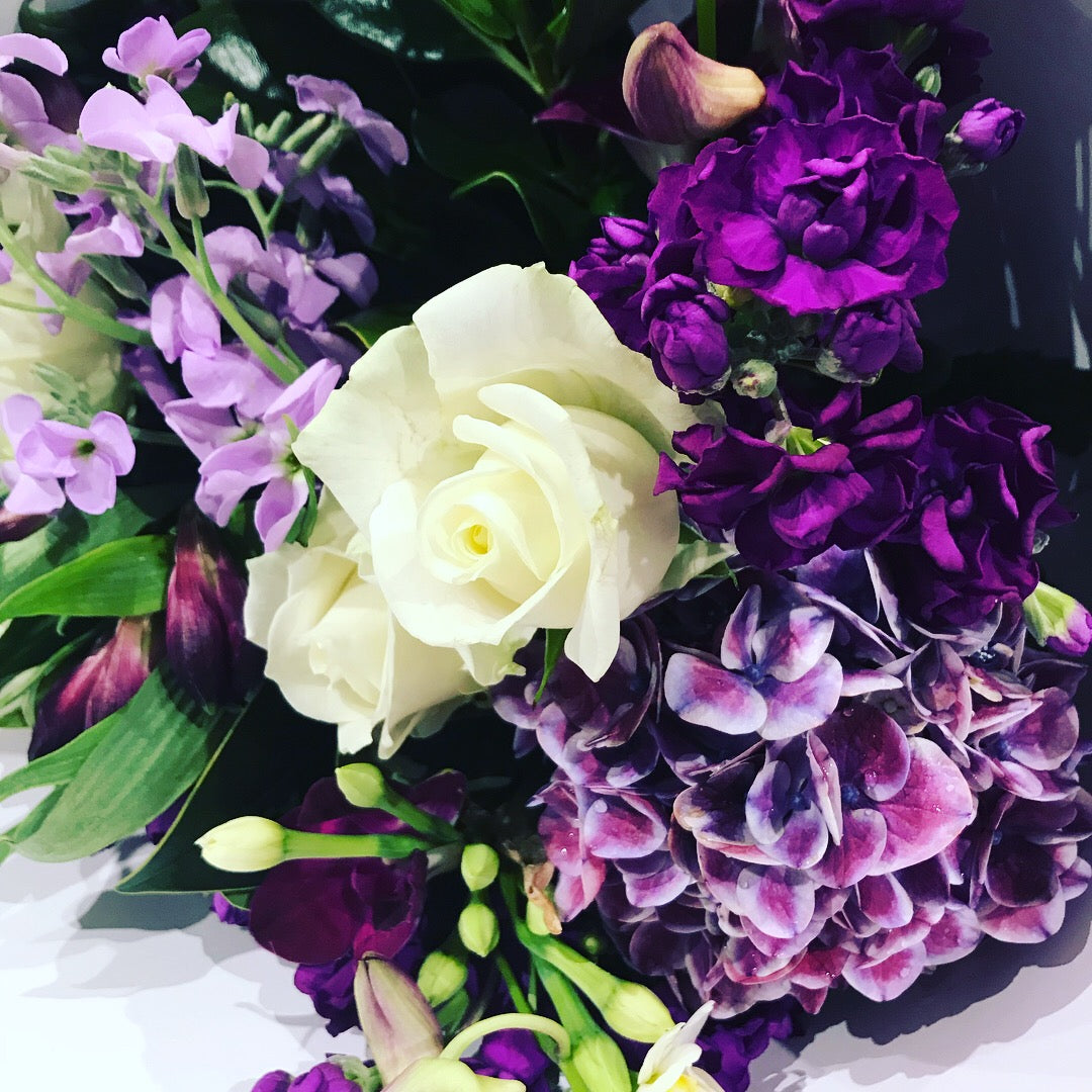 Florist choice of flowers by Snickel lane florist 